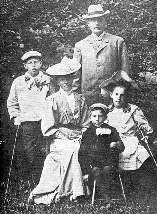 August Andersson med familj
