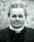 Gifter sig den 1 maj 1880, med Karl Axel Hellström De bodde då i Averby, där Carl Axel hade drängplats, och deras första barn Hedvig ... - IngerJohannaOlsdotter